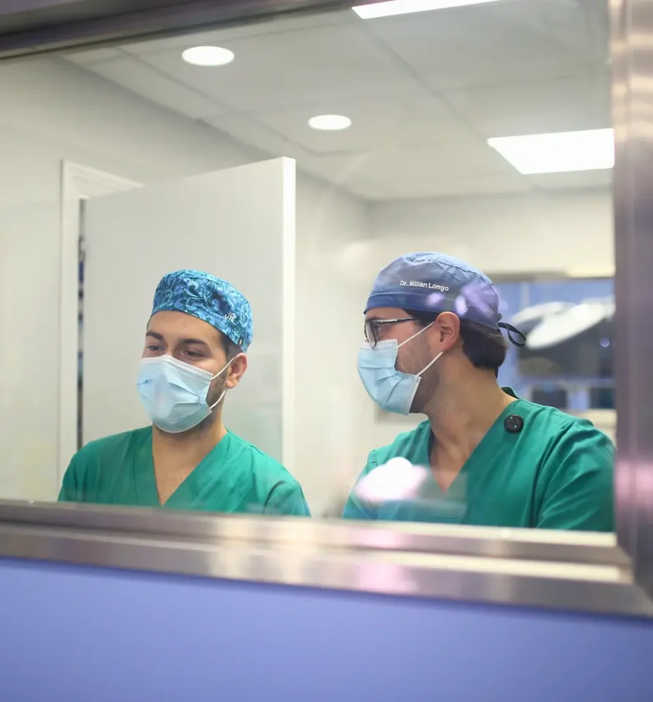 cirujanos plasticos en madrid expertos en reconstruccion mamaria oncoplastica del equipo de Cirugia Plastica del Dr. Millan Longo y asociados